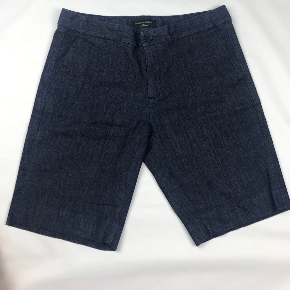 Banana republic women’s Hampton fit Bermuda shorts